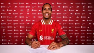 หงษ์จ้องรวบคู่